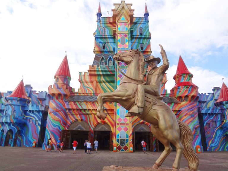 Beto Carrero World - Dúvidas? - E aí, férias!