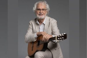 Renato Teixeira apresenta show acústico em Santa Rosa