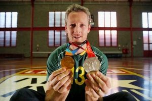 Montenegro recebe campeão olímpico de vôlei Gustavo Endres