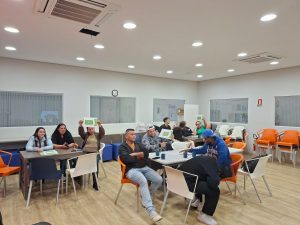 Turma da EAD EJA do Sesc Montenegro recebe palestra sobre alimentação saudável