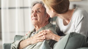 Grupo Maturidade Ativa do Sesc São Leopoldo promove palestras sobre prevenção ao suicídio e conscientização do Alzheimer